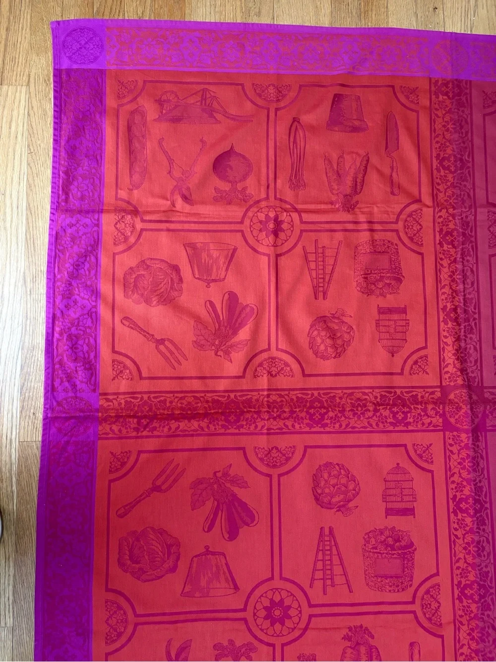 Le Jacquard Francais Primrose Bordier Tablecloth 62 x 58”Magenta Wine Terracotta